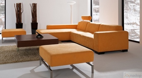 Oranžová látková designová sedací souprava model Chantal